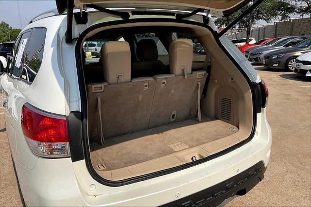 used 2015 Nissan Pathfinder car, priced at $9,063