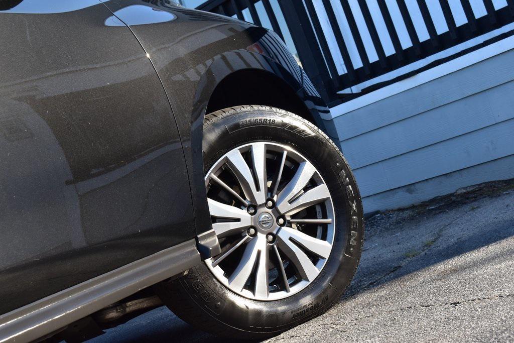 used 2020 Nissan Pathfinder car, priced at $13,848