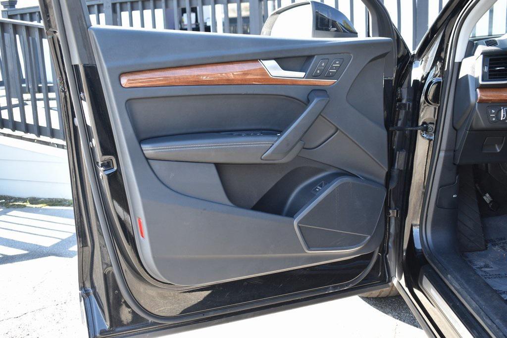 used 2021 Audi Q5 car, priced at $21,400