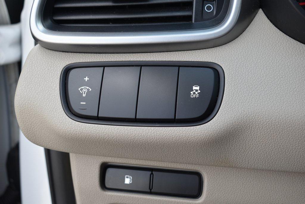 used 2017 Kia Sorento car, priced at $12,425