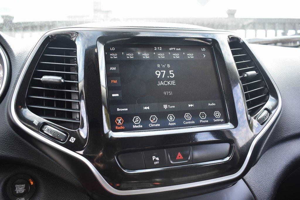 used 2020 Jeep Cherokee car, priced at $18,265