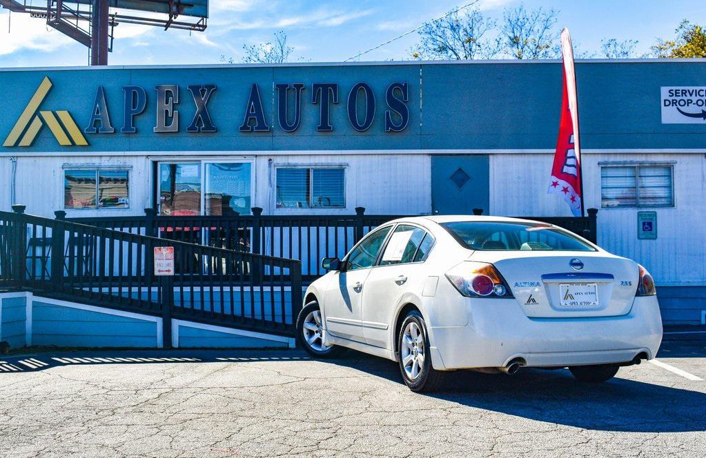 used 2009 Nissan Altima car, priced at $4,872