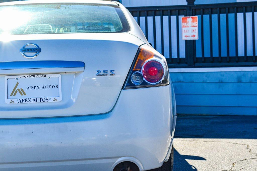 used 2009 Nissan Altima car, priced at $4,872