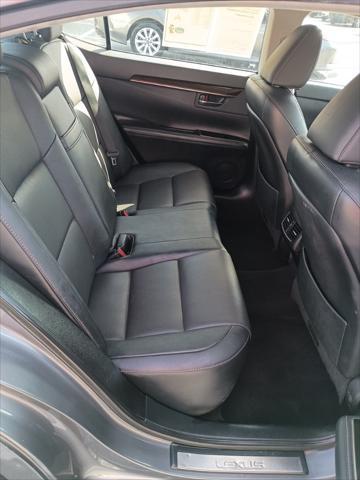 used 2016 Lexus ES 350 car, priced at $17,966