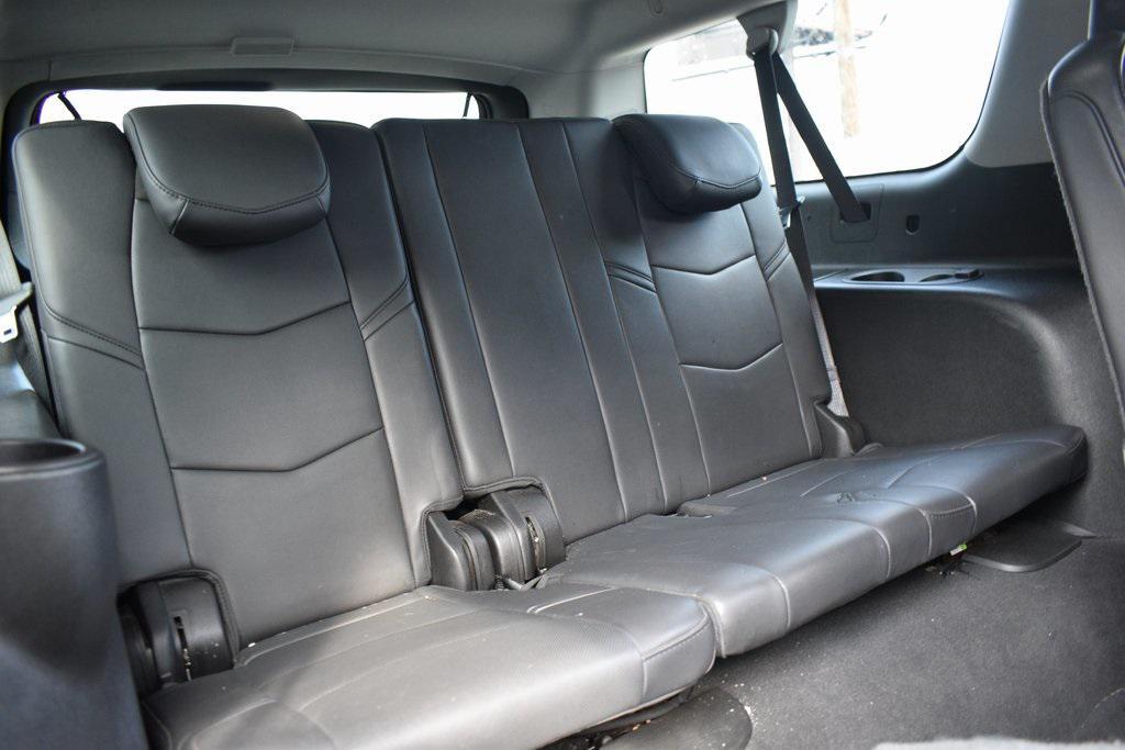 used 2019 Cadillac Escalade ESV car, priced at $35,900