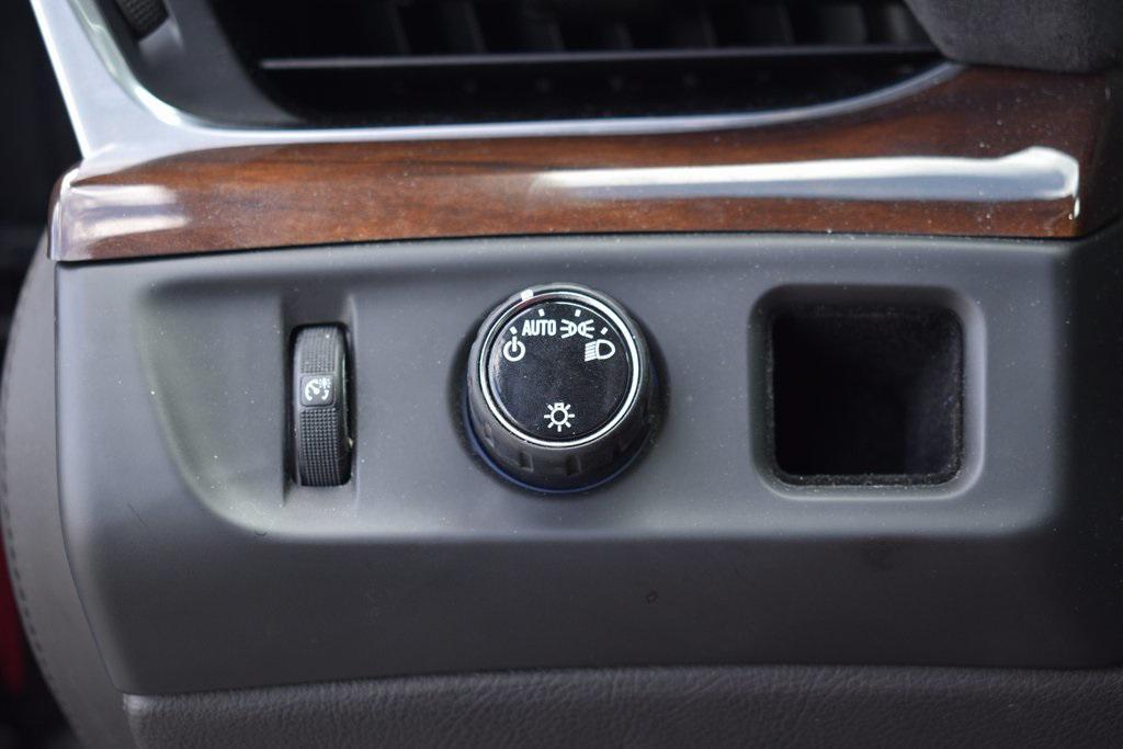 used 2019 Cadillac Escalade ESV car, priced at $35,900