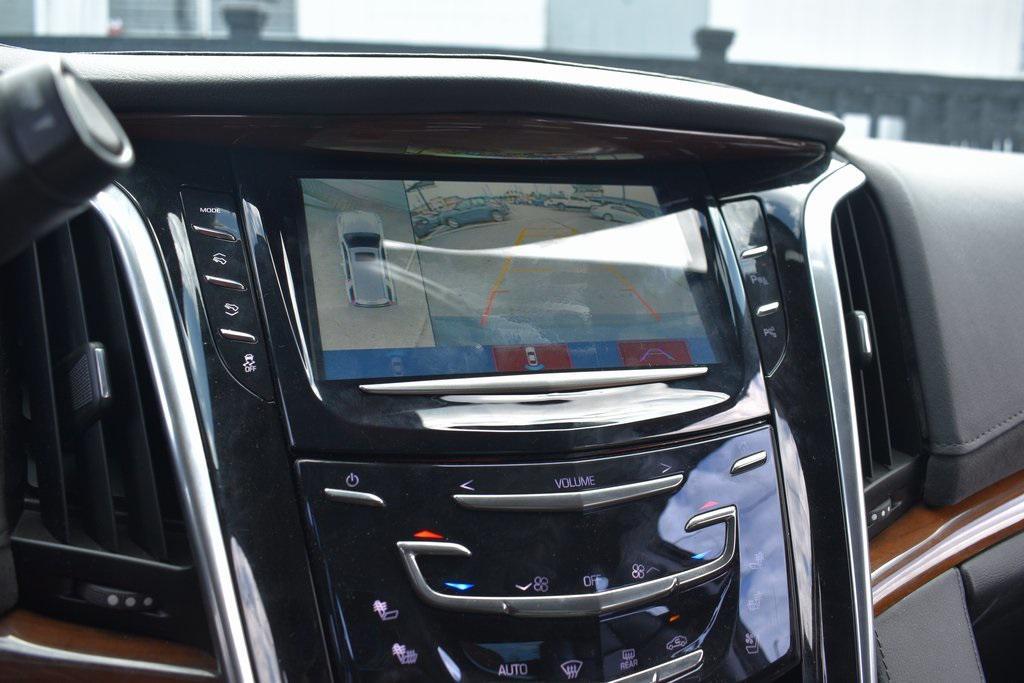 used 2019 Cadillac Escalade ESV car, priced at $35,900