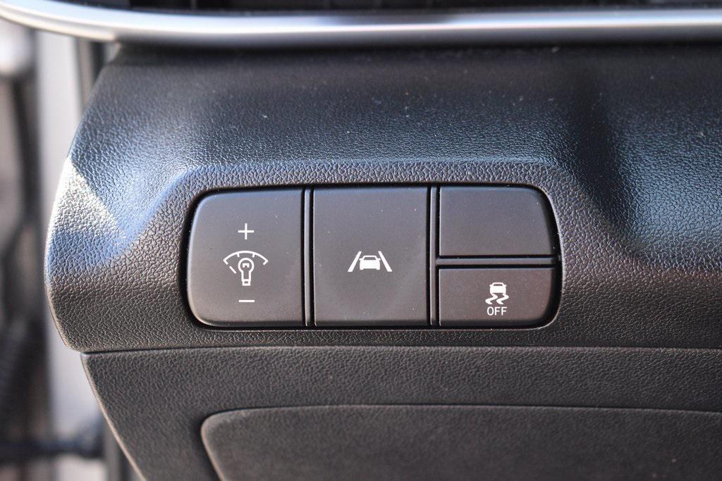 used 2023 Hyundai Elantra car, priced at $19,264