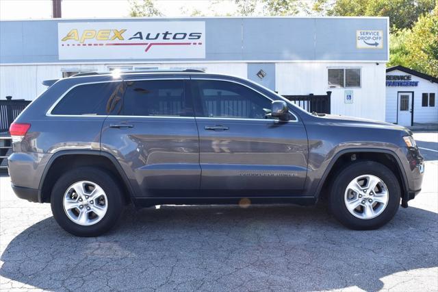 used 2017 Jeep Grand Cherokee car, priced at $13,700