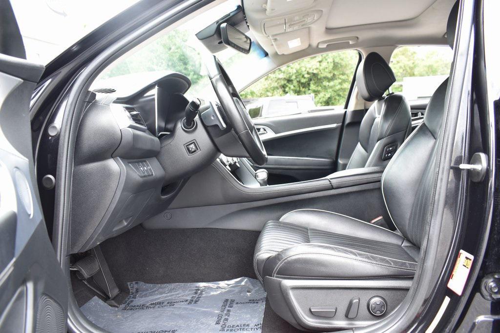 used 2022 Genesis G70 car, priced at $20,991