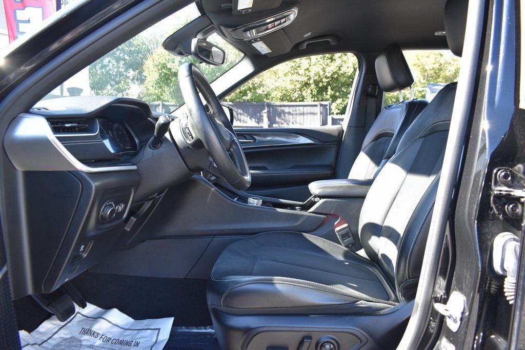 used 2022 Jeep Grand Cherokee L car, priced at $23,165