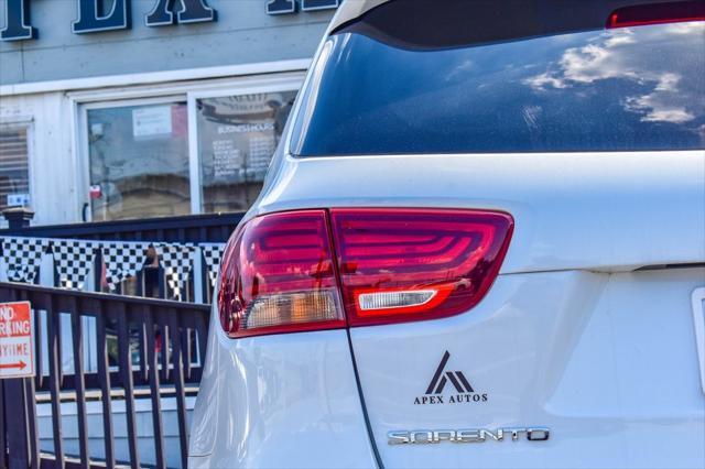 used 2020 Kia Sorento car, priced at $15,211