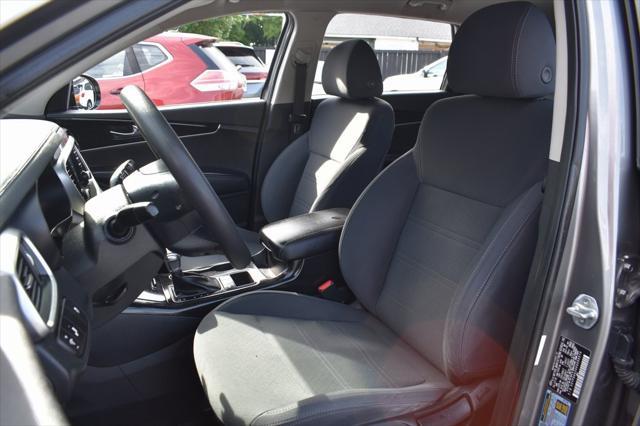 used 2019 Kia Sorento car, priced at $12,598