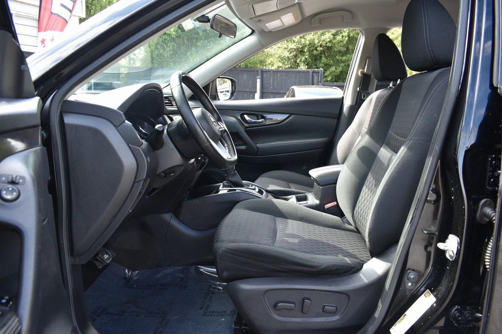 used 2018 Nissan Rogue car, priced at $10,991