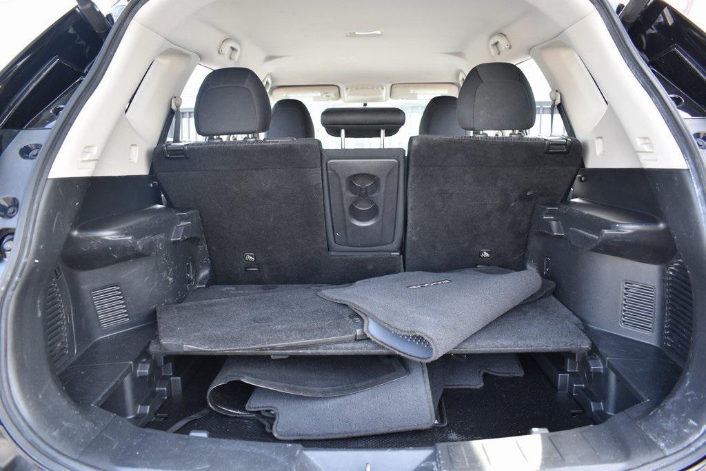 used 2018 Nissan Rogue car, priced at $10,991