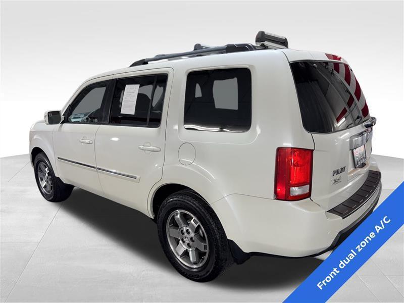used 2011 Honda Pilot car, priced at $9,817