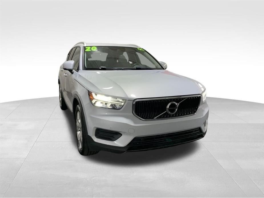 used 2020 Volvo XC40 car, priced at $20,977