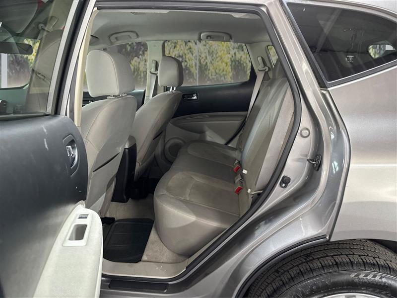 used 2015 Nissan Rogue Select car, priced at $8,995