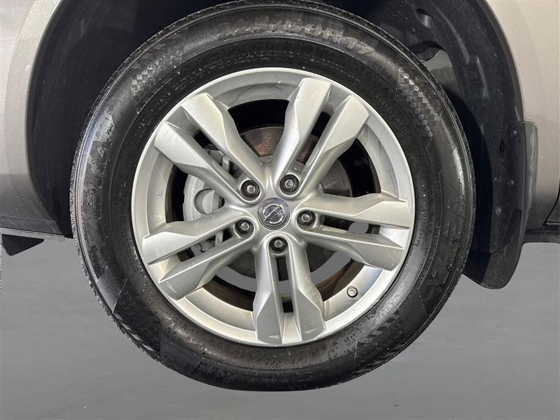 used 2015 Nissan Rogue Select car, priced at $8,995