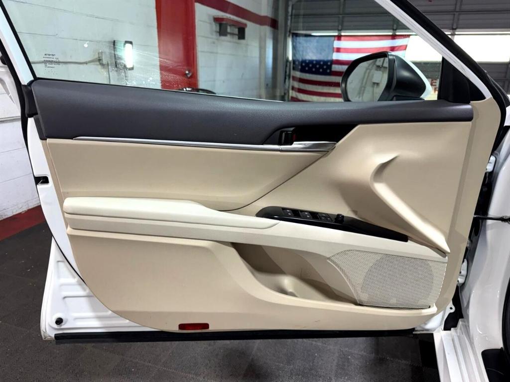 used 2020 Toyota Camry Hybrid car, priced at $19,977