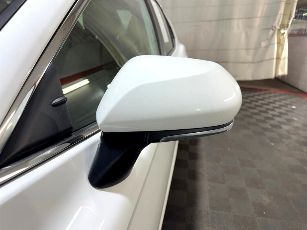 used 2020 Toyota Camry Hybrid car, priced at $19,977