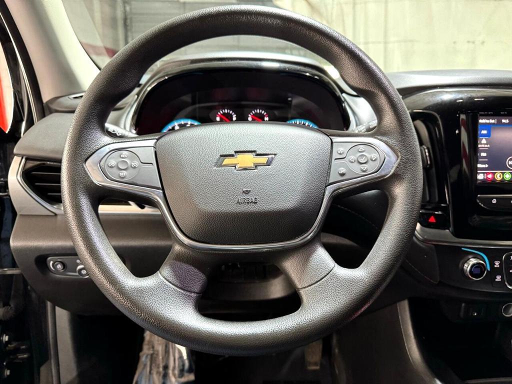 used 2021 Chevrolet Traverse car, priced at $24,777
