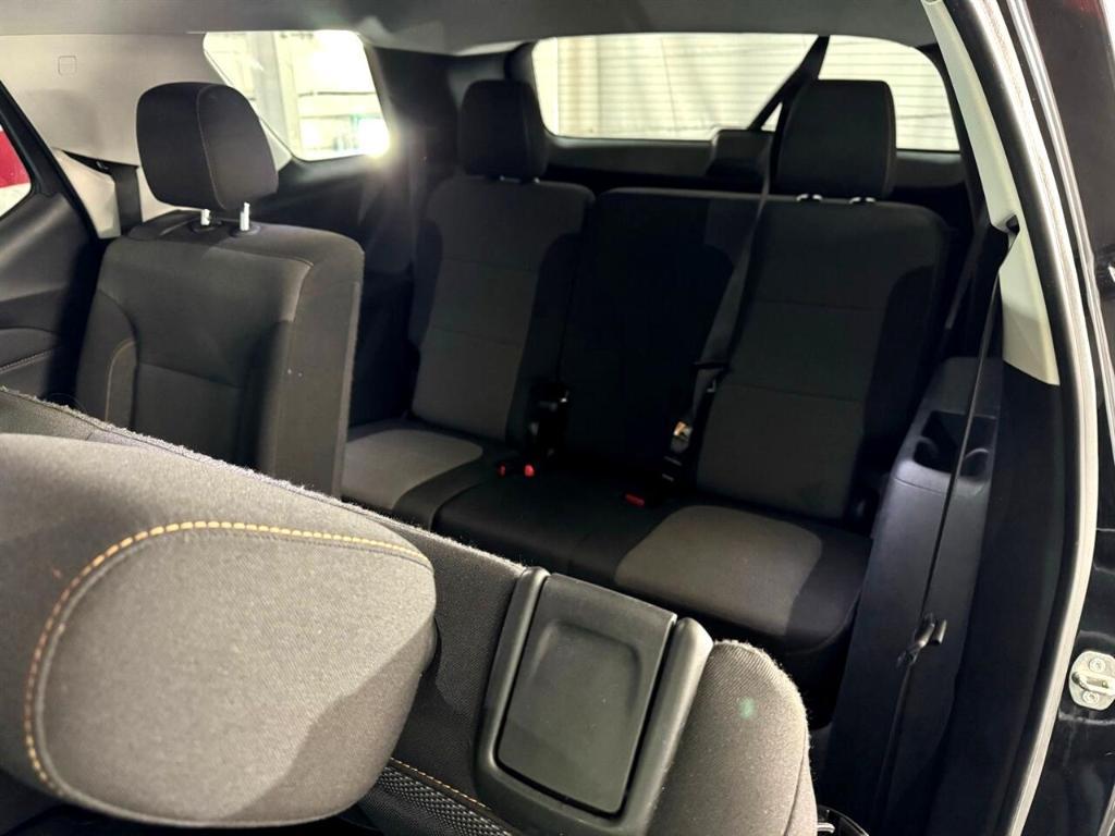 used 2021 Chevrolet Traverse car, priced at $24,777