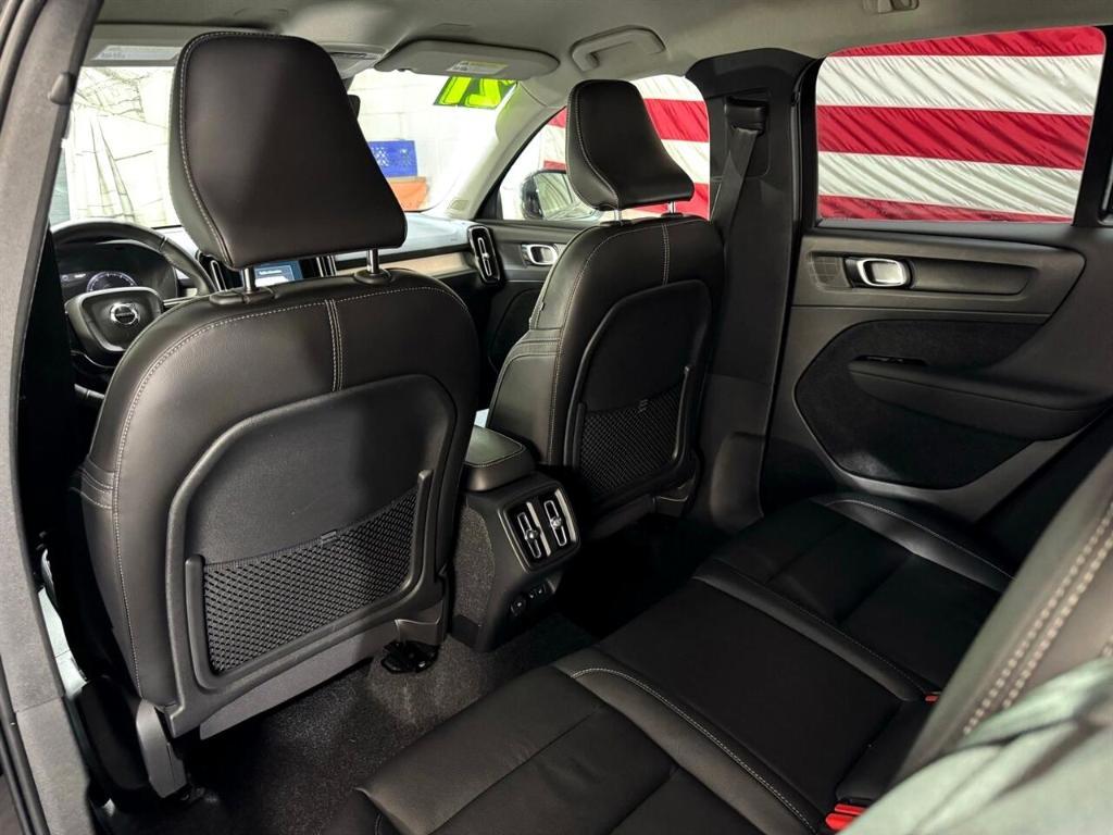 used 2021 Volvo XC40 car, priced at $21,795