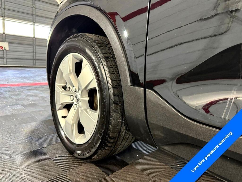 used 2021 Volvo XC40 car, priced at $21,795