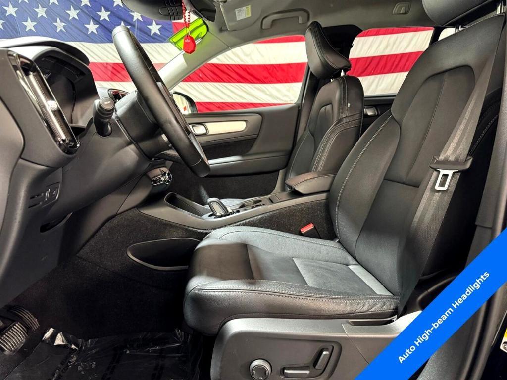 used 2021 Volvo XC40 car, priced at $21,795