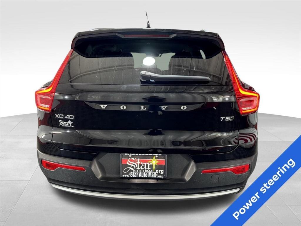used 2021 Volvo XC40 car, priced at $21,795