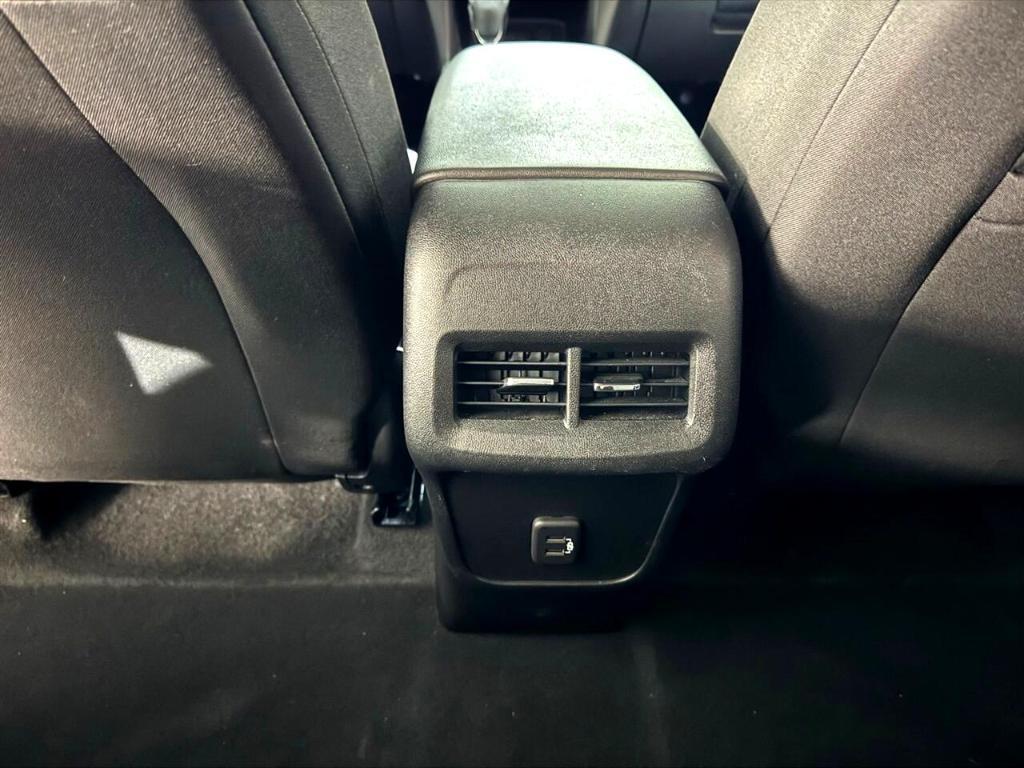 used 2022 Chevrolet Equinox car, priced at $18,933