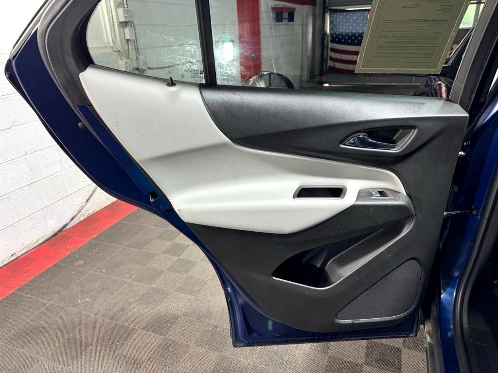 used 2022 Chevrolet Equinox car, priced at $18,933