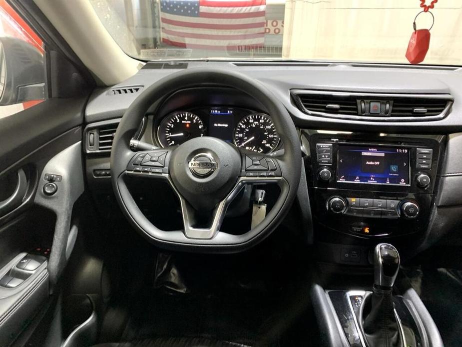 used 2019 Nissan Rogue car, priced at $17,777