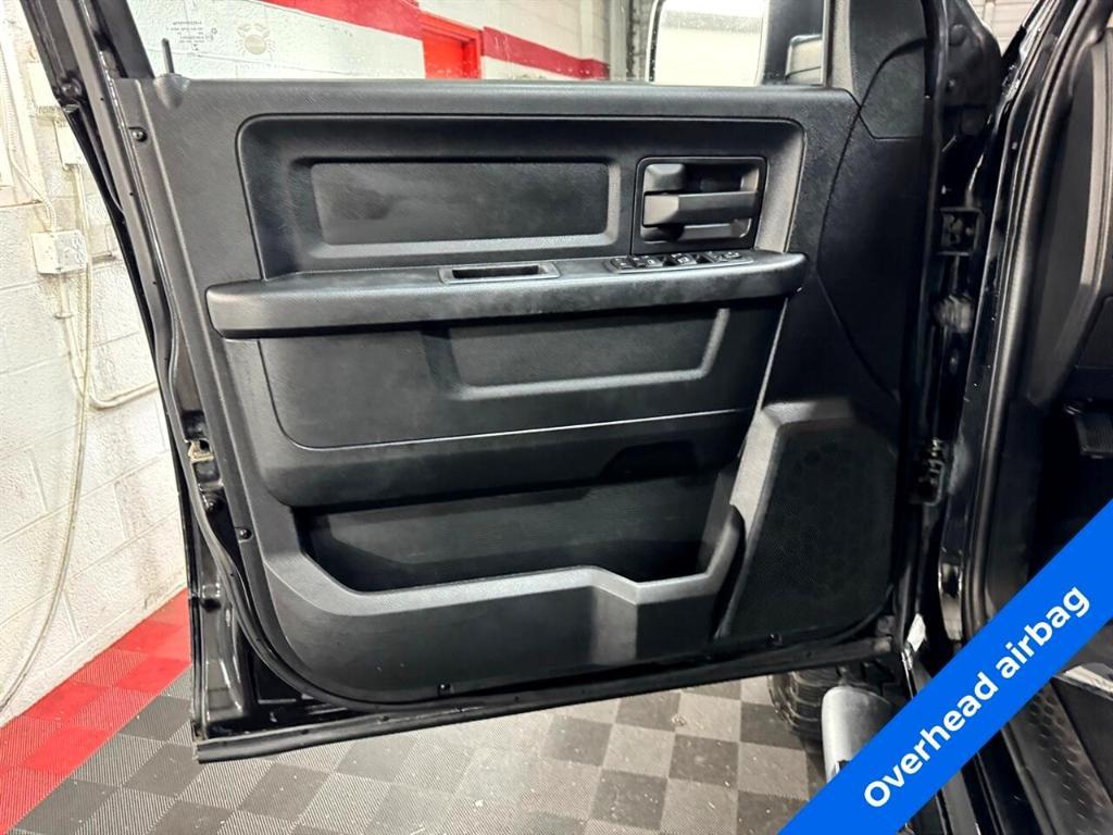 used 2019 Ram 1500 Classic car, priced at $25,755