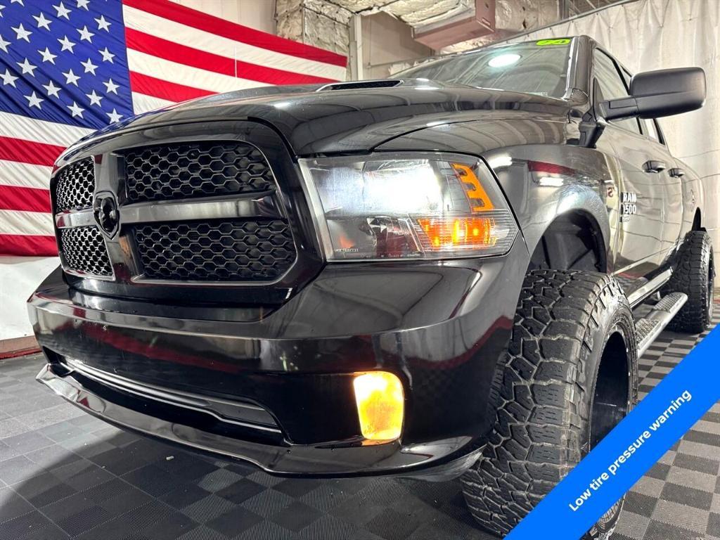 used 2019 Ram 1500 Classic car, priced at $25,755