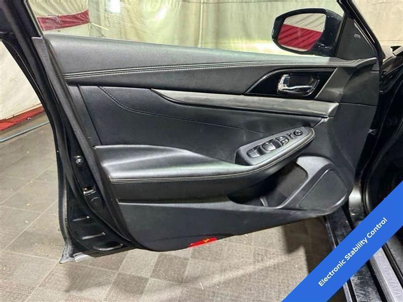 used 2021 Nissan Maxima car, priced at $18,333