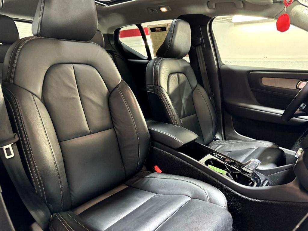 used 2023 Volvo XC40 car, priced at $20,977