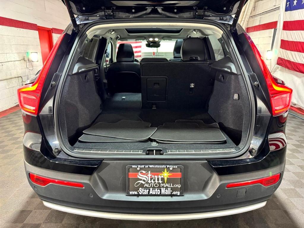 used 2023 Volvo XC40 car, priced at $20,977
