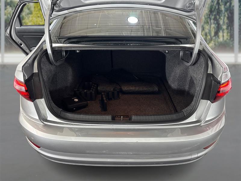 used 2020 Volkswagen Jetta car, priced at $15,777