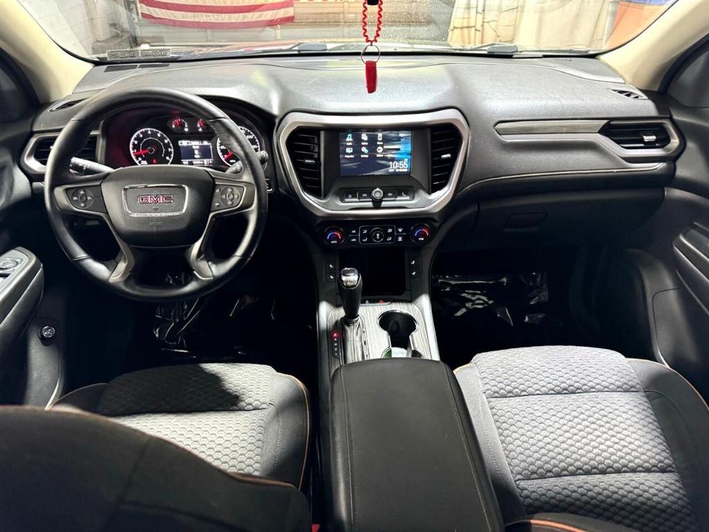 used 2017 GMC Acadia car