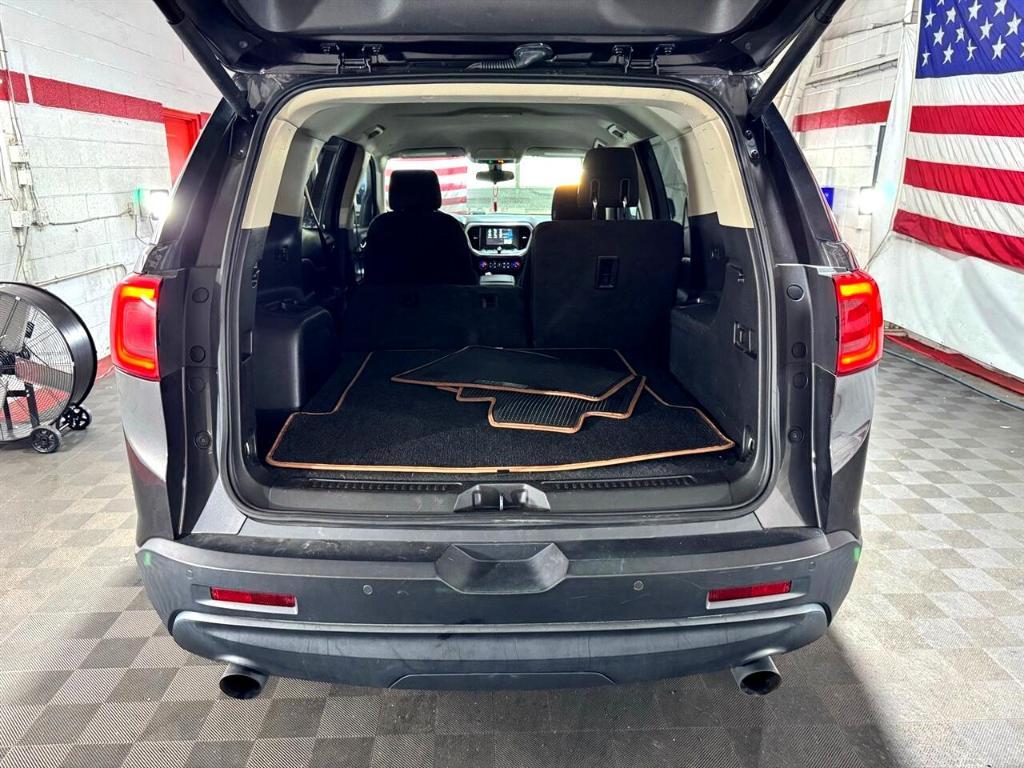 used 2017 GMC Acadia car