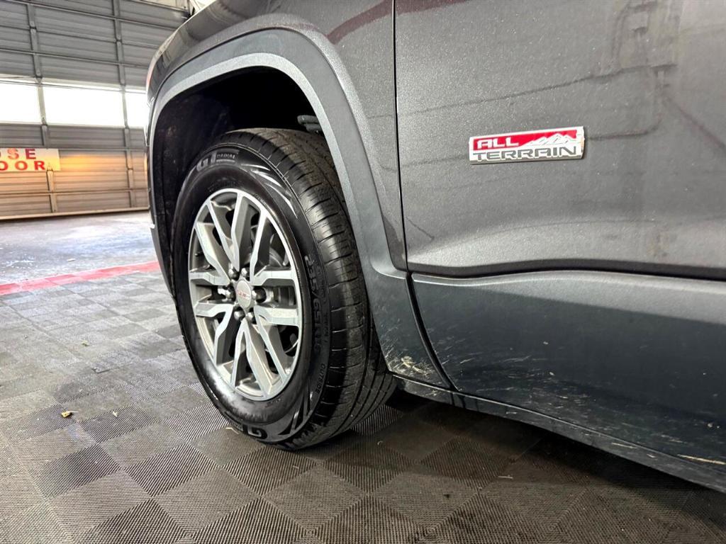 used 2017 GMC Acadia car