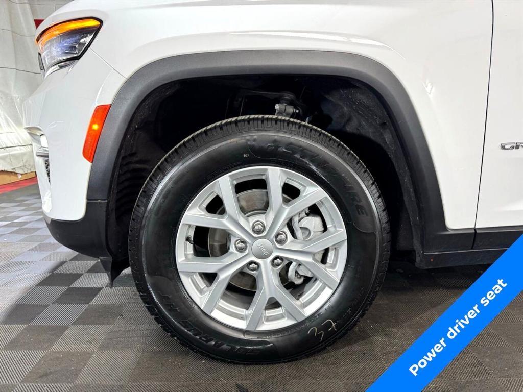 used 2023 Jeep Grand Cherokee car, priced at $26,977