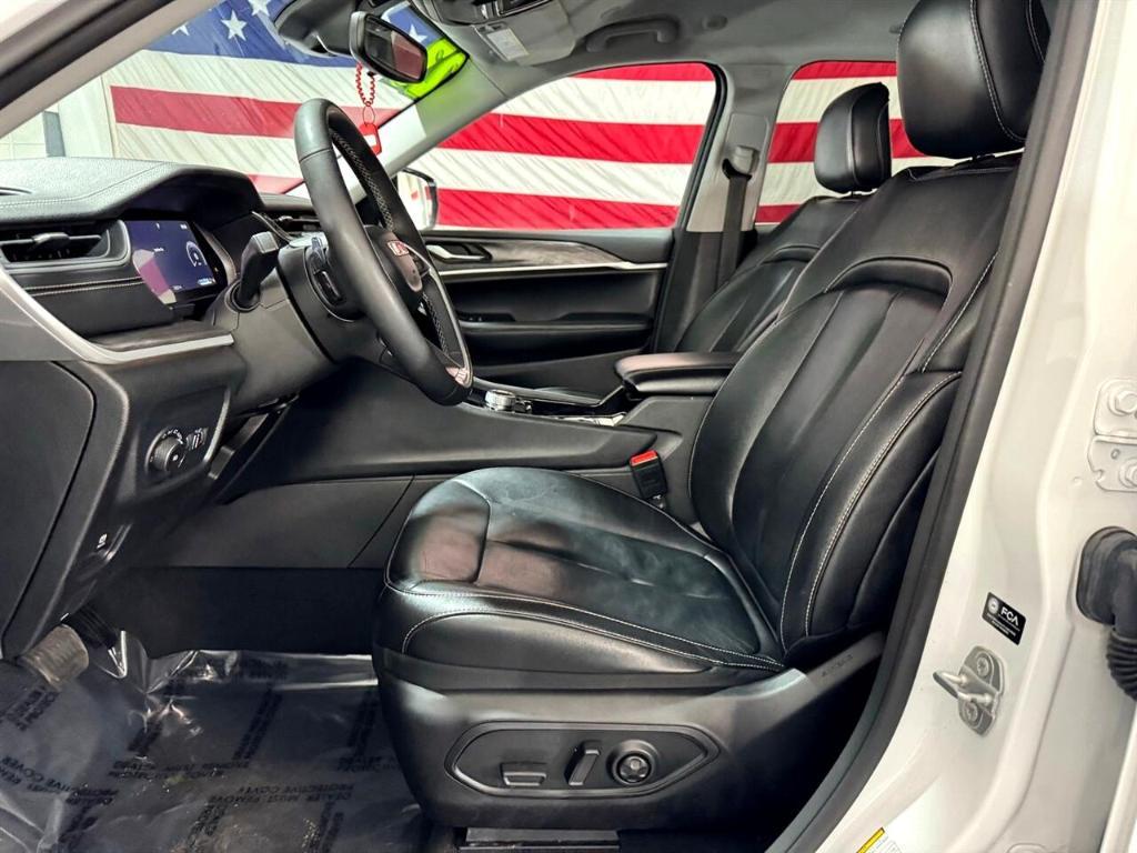 used 2023 Jeep Grand Cherokee car, priced at $27,777