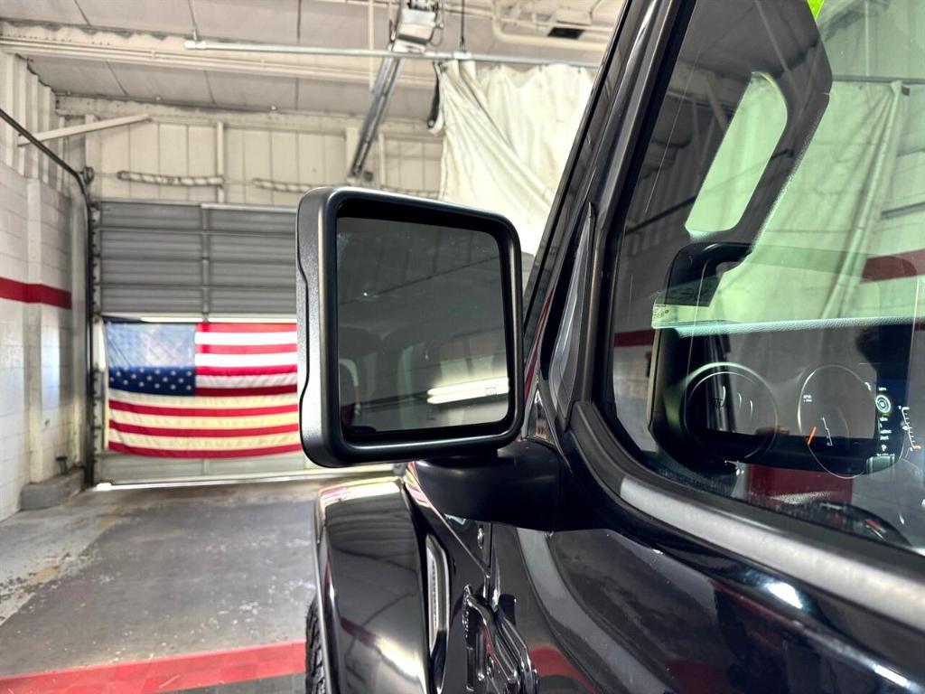 used 2021 Jeep Gladiator car, priced at $28,977