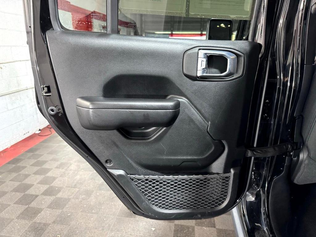 used 2021 Jeep Gladiator car, priced at $28,977
