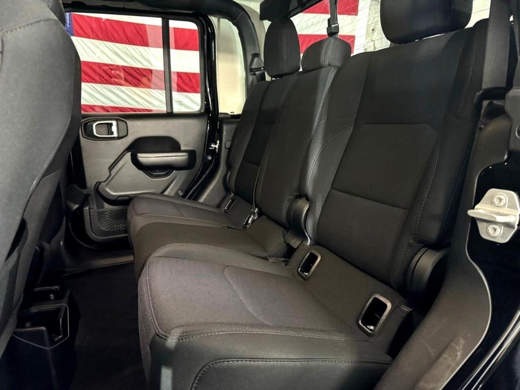 used 2021 Jeep Gladiator car, priced at $28,977