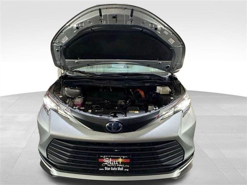used 2021 Toyota Sienna car, priced at $27,577