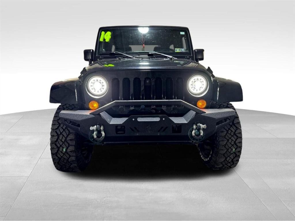 used 2014 Jeep Wrangler Unlimited car, priced at $18,411